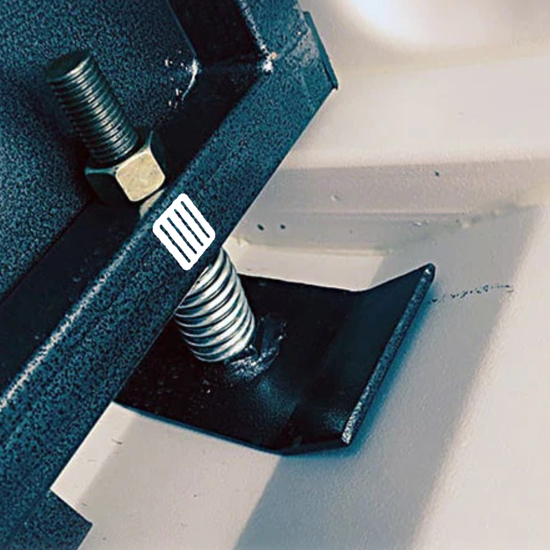 Cloison de séparation amovible pour conteneurs maritimes